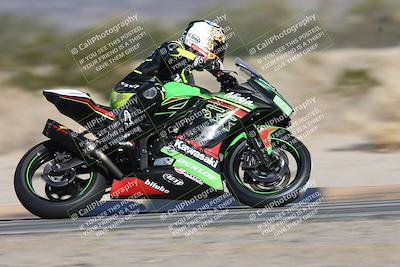 media/Dec-04-2025-Racers Edge (Thu) [[5ebc9f124d]]/3-B Group/2-Session 1 (Turn 4 Entry)/